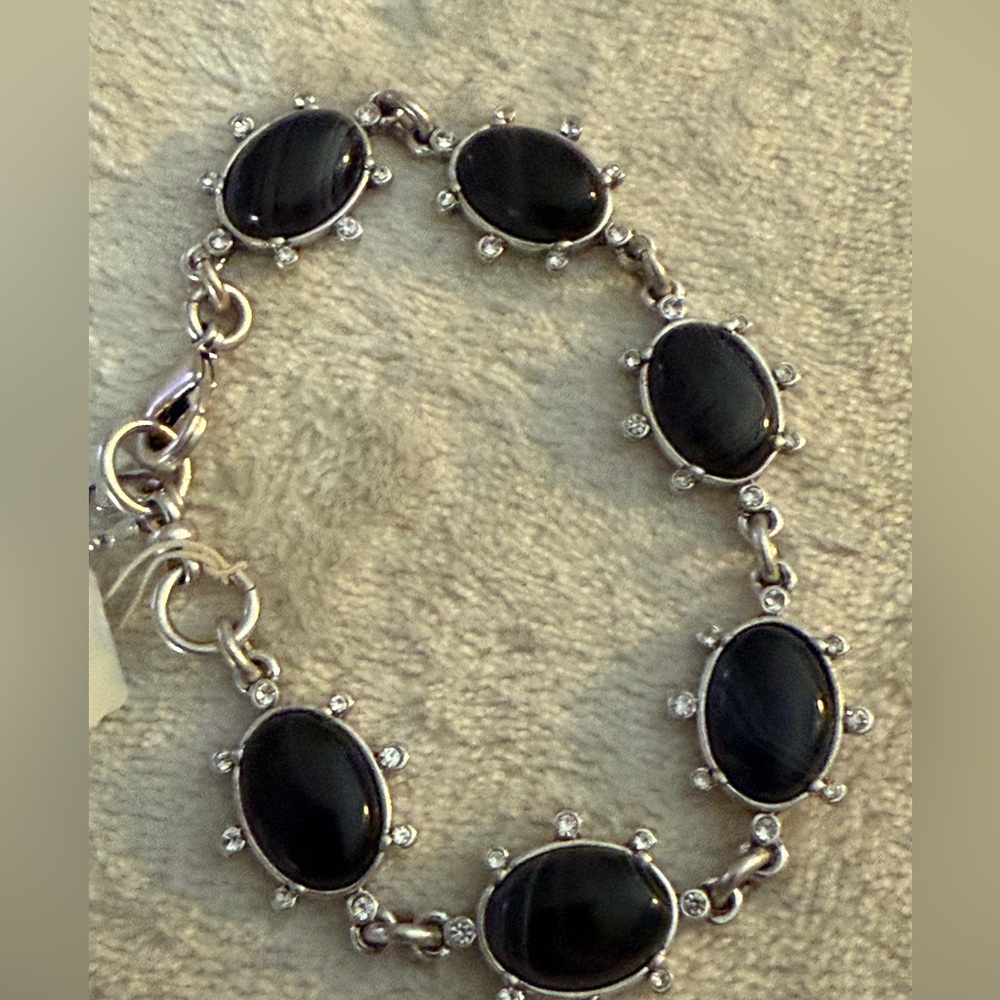 NWT - Lucky Brand Silver Necklace with Black Pendant Set ♠️ - Picture 3 of 9